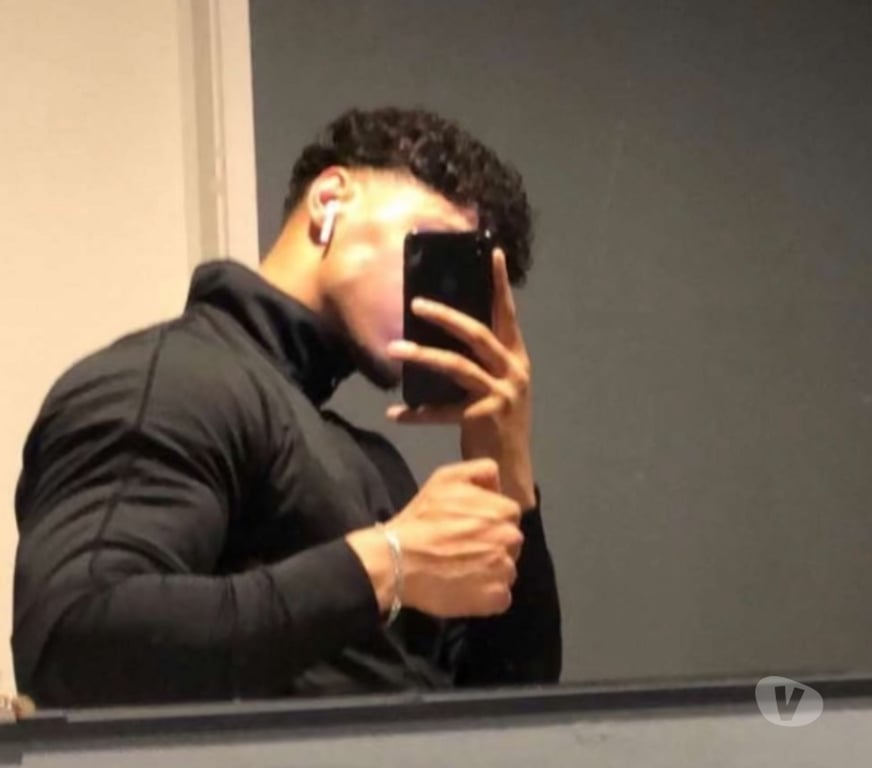 Gay Dating West Yorkshire Leeds - Photos for MIXED LAD BOTTOM