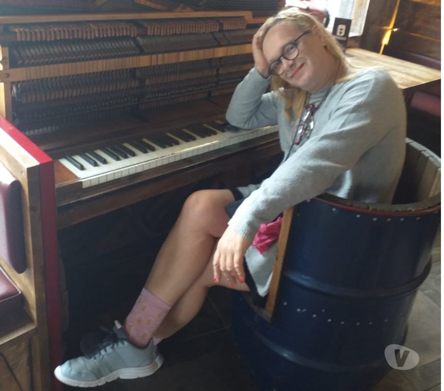 Escorts North Lanarkshire Motherwell - North Lanarkshire - Photos for Lovely Erotic Massage. HannahTrans-Woman