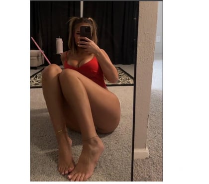 Photos for Funny and Sexy🔥Best BJ🔥Party Girl🥰