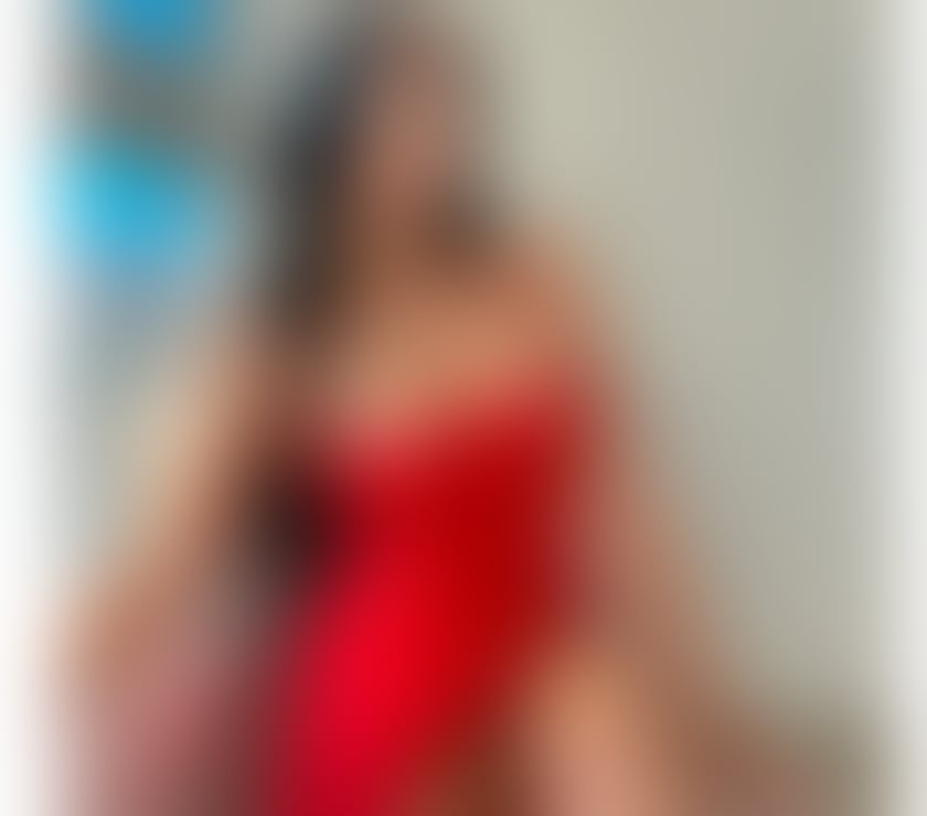 Emily horny Brazilian 🔥 📲