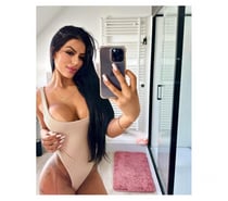 ANGELINA ✨HOT BRUNETTE PARTY GFE AVAILABLE 🍾👠