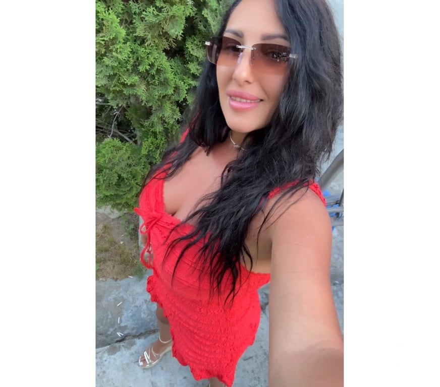 Adult Entertainment Cambridgeshire Cambridge - Photos for Lora new here good content