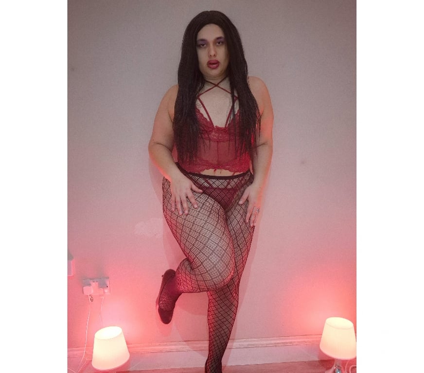 Trans Escorts North London Finsbury Park - North London - Photos for Laura TRANSGENDER SEXY CURVES BIG ASS AVAILABLE