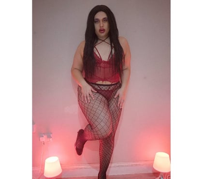 Transsexual Finsbury Park North London - Photos for Laura TRANSGENDER SEXY CURVES BIG ASS AVAILABLE