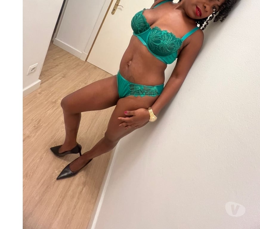 Escorts Greater Manchester Manchester - Photos for pretty and discreet girl luxury, black party girl