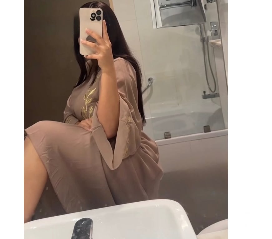 Escorts Greater Manchester Manchester - Photos for OUTCALLS ONLY-British Indian Hijabi Goddess(GFE+ content)