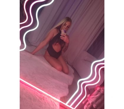 Escorts Nottingham City Centre Nottingham - Photos for New Emma in town party girl x