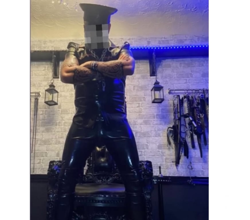  Gay massage West Midlands Walsall - Photos for Male Escort for Men & Couples