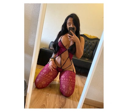  Escorts & Erotic Massage Westcliff-on-Sea Southend-on-Sea - Photos for ✨Hello, l am rossy ✨ SS1 1HE