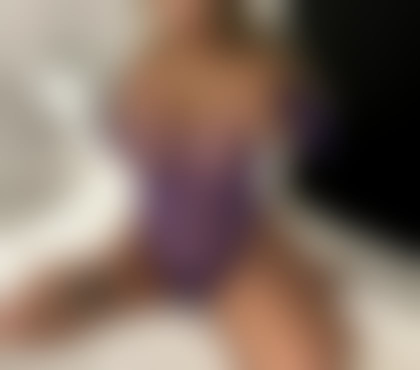 Escorts Three Bridges Crawley - Photos for HOT END FRIENDLY NEW IN TOW❤️PARTY💯OUTCALL
