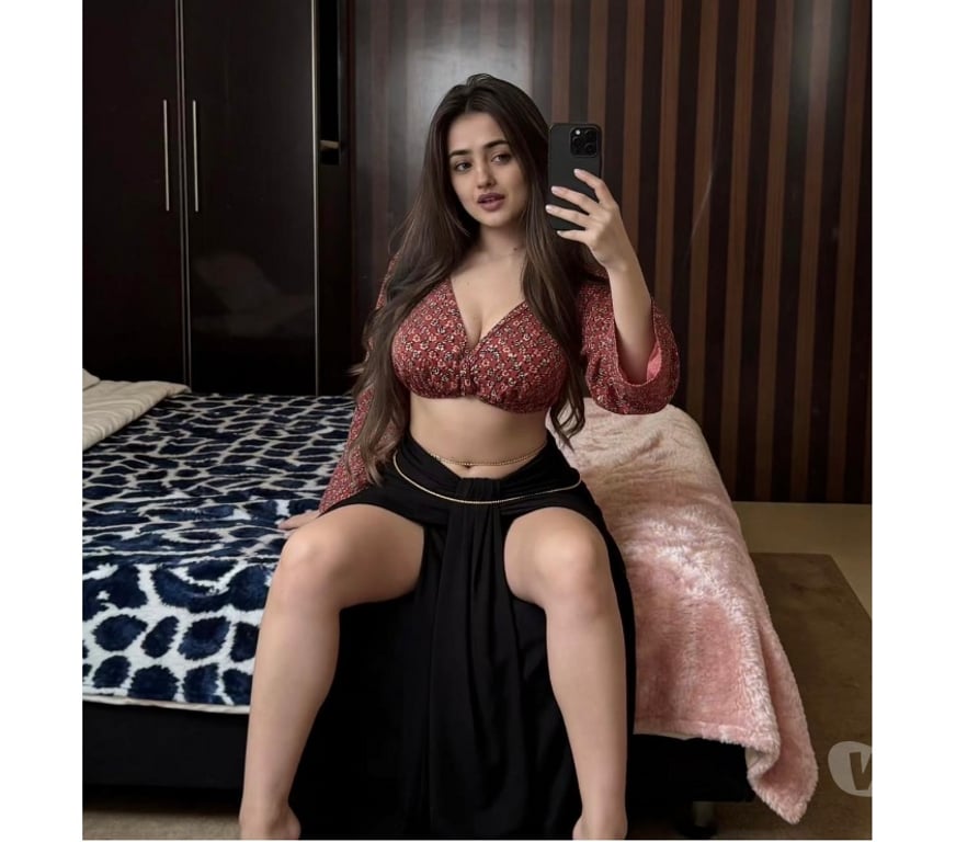 Escorts Slough Slough Town Centre - Slough - Photos for Hi zarra new I’m your town best bj best Indian girl