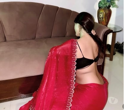 Escorts Slough Town Centre Slough - Photos for Hello available inoutcall from Nepal 🇳🇵