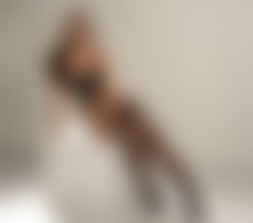 Escorts South West London Chelsea - South West London - Photos for 🌹 Luna – Your Ultimate Escape into Sensual Bliss 🌙