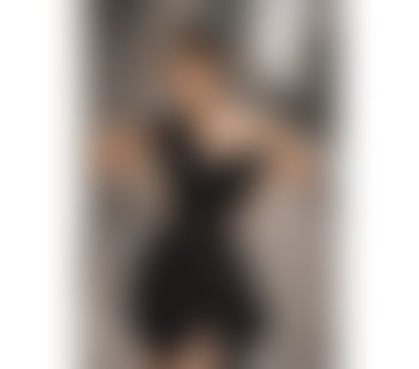 Escorts South West London Chelsea - South West London - Photos for 🌹 Luna – Your Ultimate Escape into Sensual Bliss 🌙