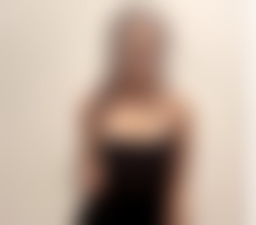 Escorts Flintshire - Wales Holywell - Flintshire - Photos for 💋English Petite Stunner Discreet Outcalls