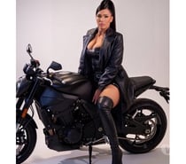 Miss Oliveira The Queen of BDSM STRAPON