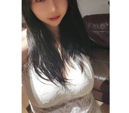 Escorts and Massages Bromley Town Centre Bromley - Photos for Petts Wood First Class Asian Escort - New Arrival