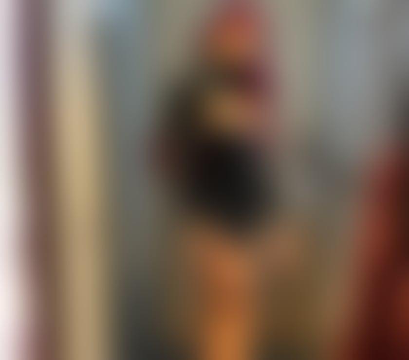 Trans Escorts West London Shepherd`s Bush - West London - Photos for Julie mistress is in town