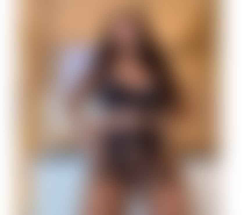 Escorts East London Canary Wharf - East London - Photos for Sexy brunette FULL GFE Owo Fkiss short time in Canary Wharf