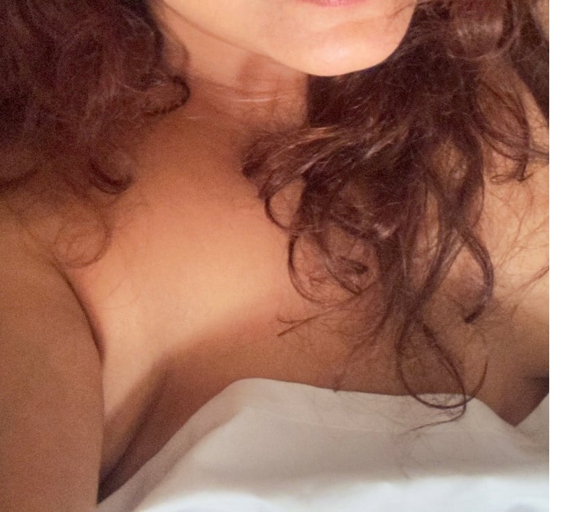  Escorts & Erotic Massage Pinner Station Harrow - Photos for YOUNG CLASSY GENUINE INDIAN LADY 😘❤️