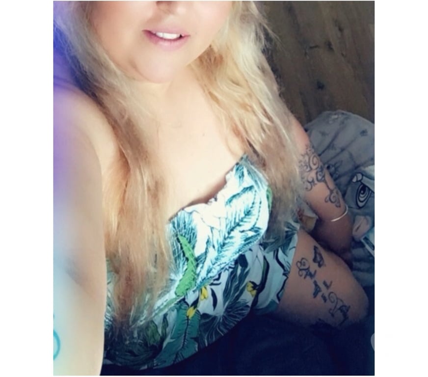 Escorts Bexley Erith - Bexley - Photos for Hi Gentlemen I’m Amanda nice massages 💆