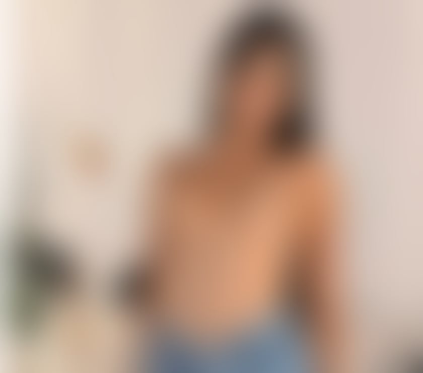 INDIAN GIRL 💕 AVAILABLE FOR INCALL & OUTCALL