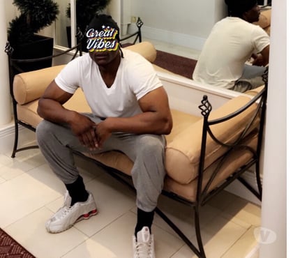  Escorts & Erotic Massage Streatham South West London - Photos for Best in town WhatsApp 07405814134