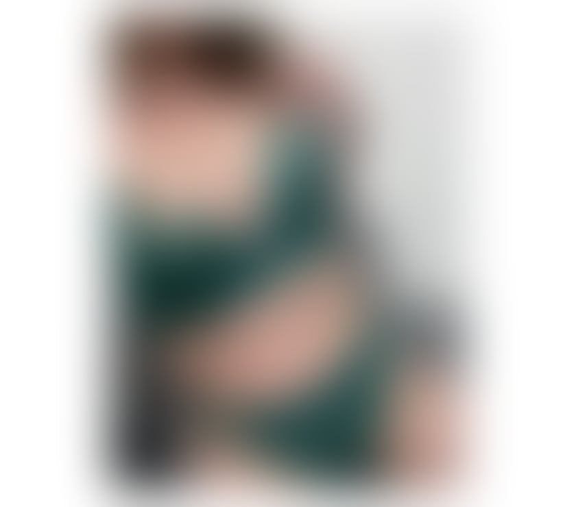 Beautiful Polish Samanthaa