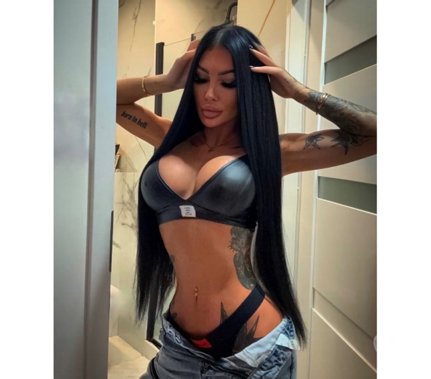 Escorts Surrey Guildford - Photos for Party girl vip ❤️❤️