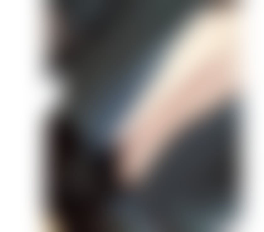 Photos for CURVY and NATURAL BUSTY Luisa in Aldershot ! GOOD TIME !