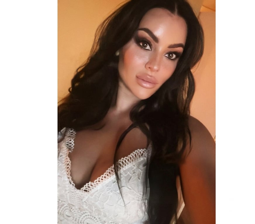 Escorts North London Enfield - Photos for 🔥STRONG magnetic presence🌹RELAXED ATMOSPHERE🇵🇱