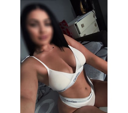 Escorts Crumpsall Manchester - Photos for NEW LISA 🔞 HIGH CLASS NAUGHTY BRUNETTE 👅🍑