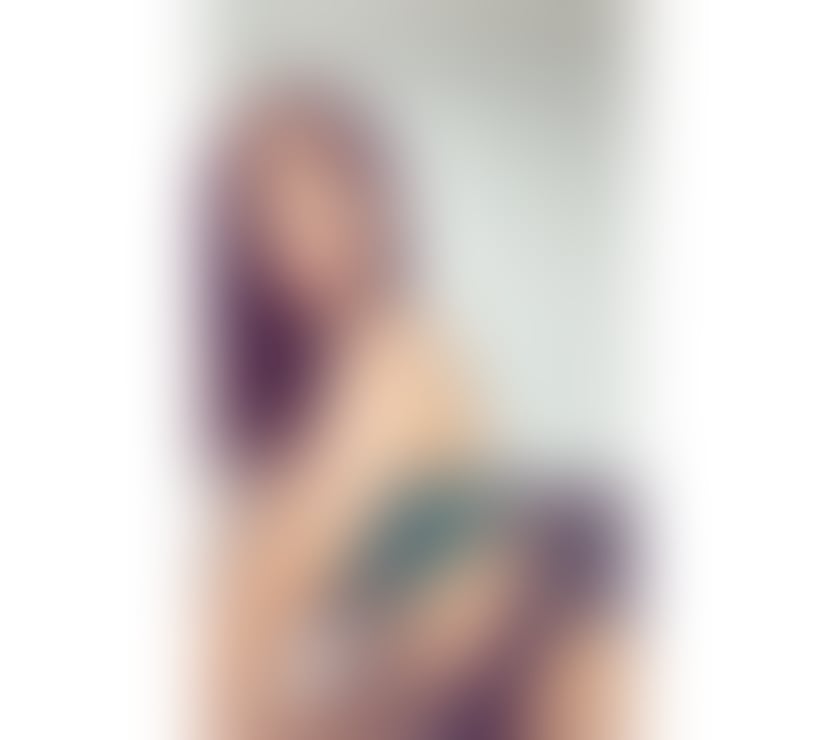 Photos for New in town party girl Best owo and kiss 🥰