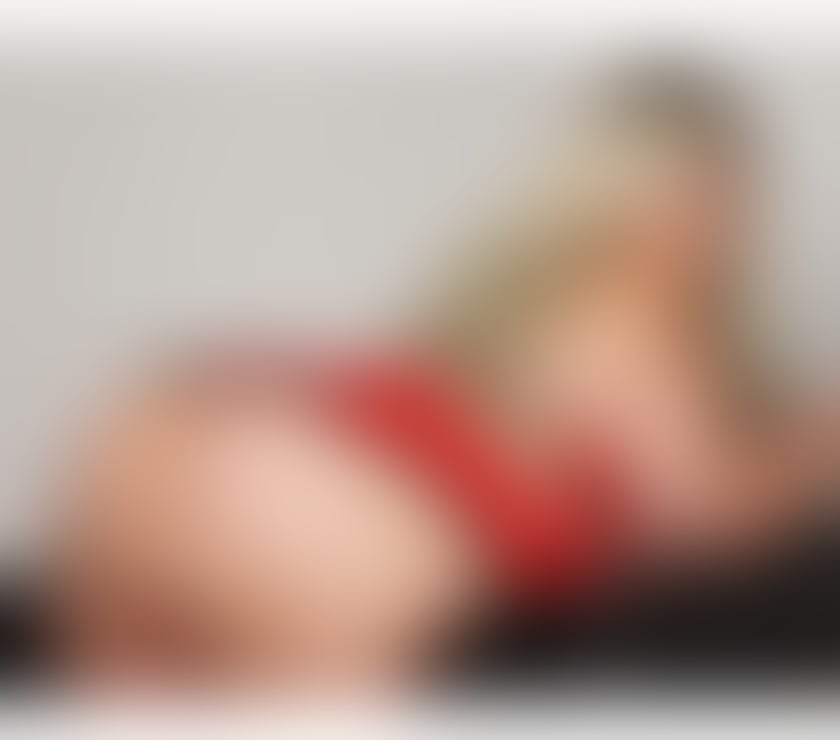 Escorts Staffordshire Stoke-on-Trent - Photos for New in town party girl Best owo and kiss 🥰