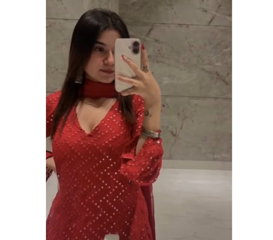 Escorts West Midlands Birmingham - Photos for Preeti your new girlfriend