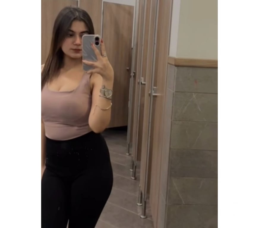 Escorts West Midlands Birmingham - Photos for Preeti your new girlfriend