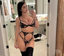 Yulai Real girl 👧