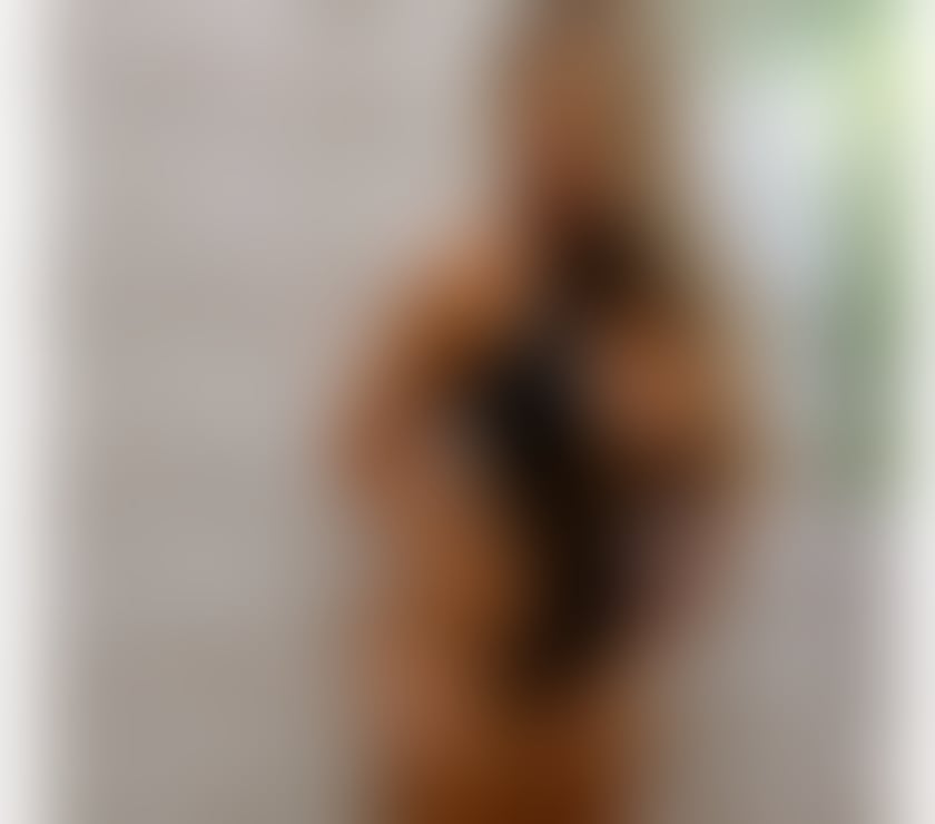  Escorts & Erotic Massage Eastbourne Town Centre Eastbourne - Photos for NEW HOT GIRL😜CALL ME🫦PARTY🥂OUTCALL ONLY