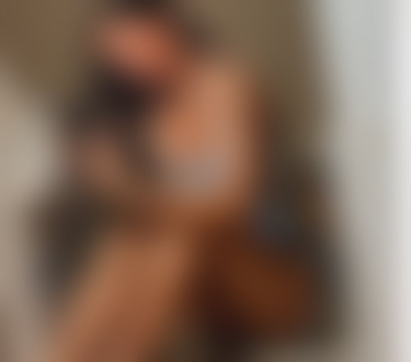 Photos for Chantelle 100% English and 100% fun 💕