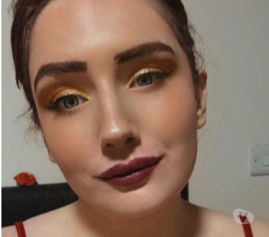 Adult Entertainment West Midlands Solihull - Photos for Busty red head waiting for your call