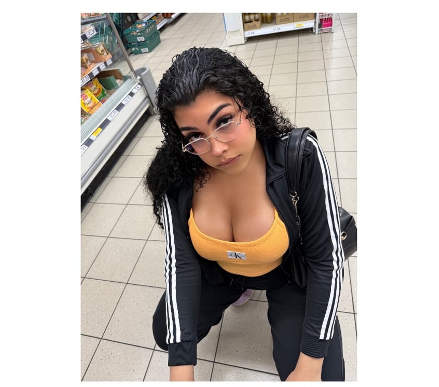 Trans Escorts North London New Southgate - North London - Photos for 🔥DOMINATRIX HOT YOUR BEST OPTION IN UK🔥+44 7466 269635