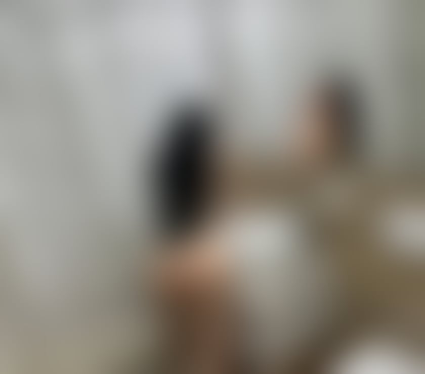 Escorts West Yorkshire Leeds - Photos for New babe in town full Service Party girl