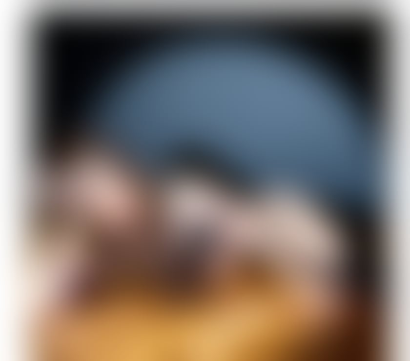 Escorts Central London Mayfair - Central London - Photos for Tiny Brazilian Vers Top Tsgirl