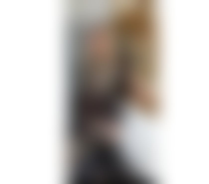 Escorts Central London Mayfair - Central London - Photos for Tiny Brazilian Vers Top Tsgirl