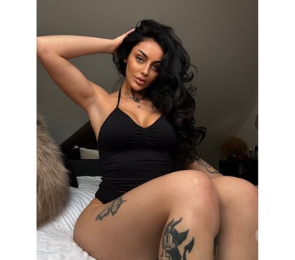  Escorts & Erotic Massage Woking Town Centre Woking - Photos for PARTY 24 7 DEIZY NEW BEST GFE💯 REAL😘