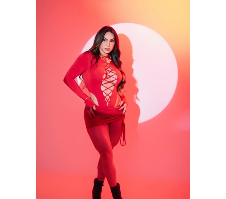 Trans Escorts Hertfordshire Hertsmere - Photos for Premium Discreet Companion | WhatsApp Only