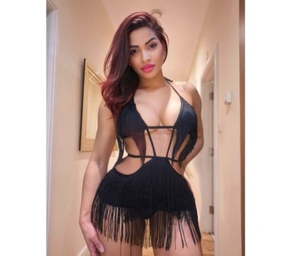 Escorts Swindon Town Centre Swindon - Photos for Yasmin💋😝💯 party girl😝🍾🥂INCALL-OUT🍫