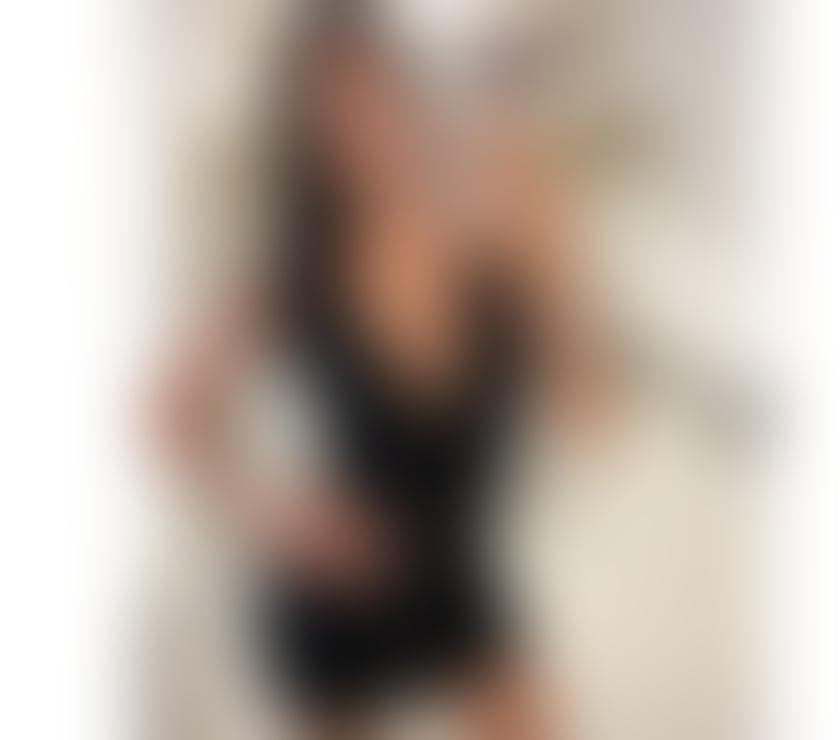 Escorts West Yorkshire Kirklees - Photos for Karina 💎 your dream in Town 🥵