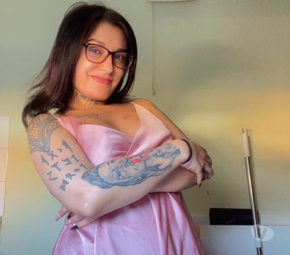 Escorts Leytonstone East London - Photos for Sweet party Emma❤️