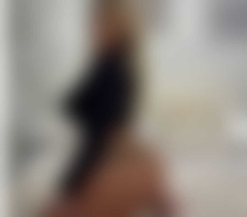 Escorts Surrey Reigate and Banstead - Photos for NEW IN CITY 🥰PARTY🥳OUTCALL ONLY